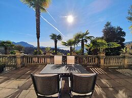 Apartment in Vignone Villa Setting