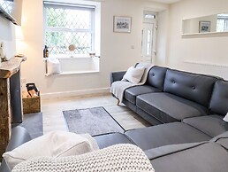 4 Railway Terrace