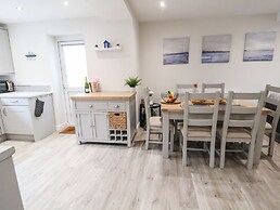 4 Railway Terrace