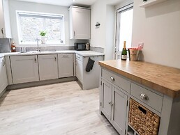 4 Railway Terrace