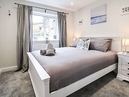 4 Railway Terrace