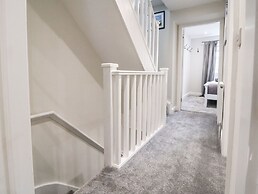 4 Railway Terrace