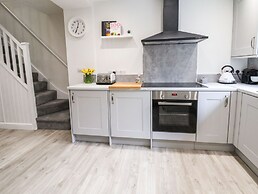 4 Railway Terrace