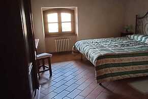 Holiday Home in Montone With Pool