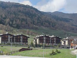 Large Heated Apartment Comfortable on the Slopes
