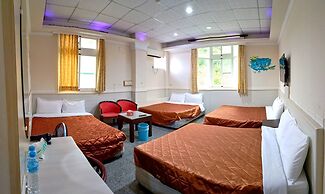 ANNDER  HOTEL