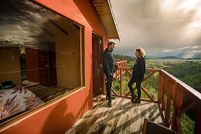 Alpaca Lodge