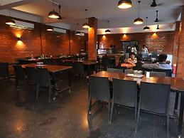 Hotel Akanksha