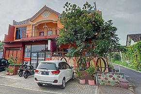 Hotel O Harwin Homestay