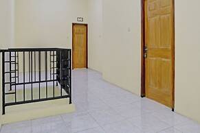 OYO Life 90737 Losmen Aini Syariah