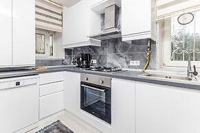 Comfortable Spacious Flat in Besiktas