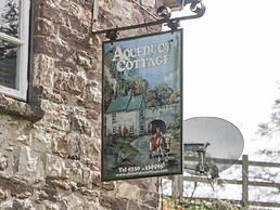 Aqueduct Cottage
