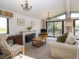 Manor Farm Lodge