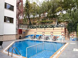 Saturn Hotel