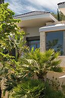 Hiddenbay Urla
