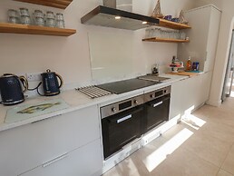 Spinnaker House