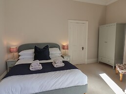 Spinnaker House