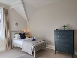 Spinnaker House