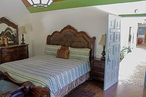 Seven Palms Villa