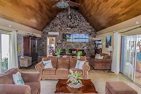 Seven Palms Villa