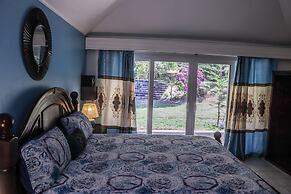 Seven Palms Villa