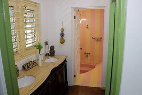 Seven Palms Villa