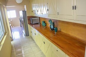 Seven Palms Villa