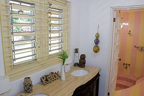 Seven Palms Villa