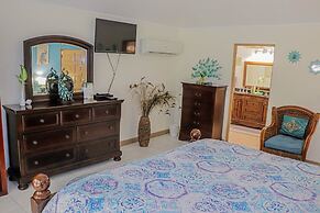 Seven Palms Villa