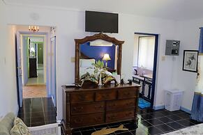 Seven Palms Villa