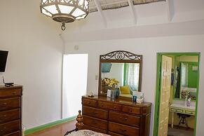Seven Palms Villa