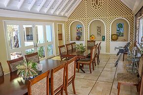 Seven Palms Villa