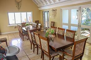 Seven Palms Villa