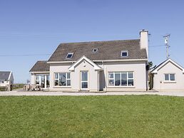 Inverbeg Cottage 1