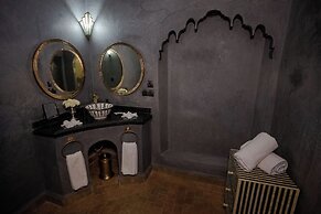 Riad Ksar Al Amal