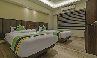 Treebo Pink City Grand