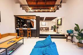 Alam Jepun Villa