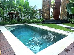 Alam Jepun Villa