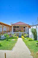 Prim Hotel Vichayito