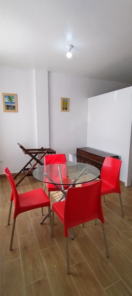 Prim Hotel Vichayito