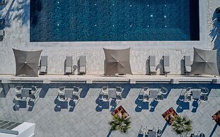 Quattro Suites