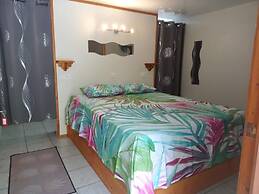 MOOREA VAIARE LODGE