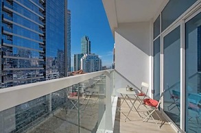Cozy 1BR with balcony sea view