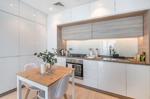 Cozy 1BR with balcony sea view