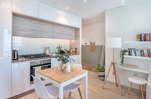 Cozy 1BR with balcony sea view