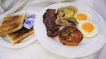 Hornbill Lodge