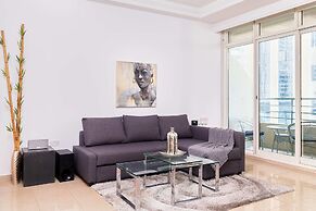 Cozy 1BR apartment Marina Crown