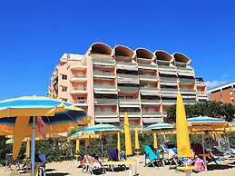 Sea-view Apartment in Caorle for 5