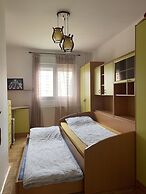 SunnyHill Apartments