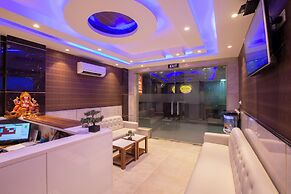 Hotel Arch Suites